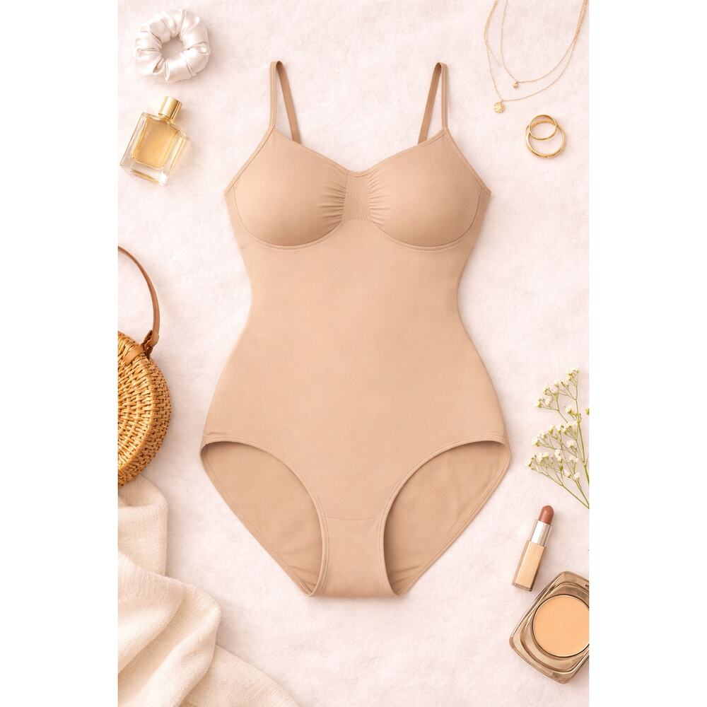 NWT Skims Women's Seamless Sculpt Brief Shapewear Bodysuit Sleeveless Mica SZ M